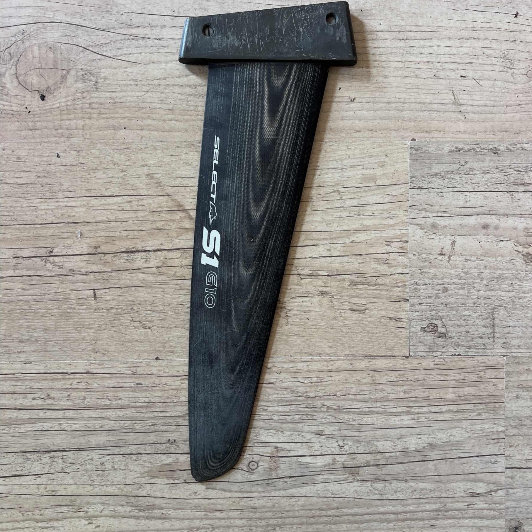 Select S1 G10  37 Tuttle