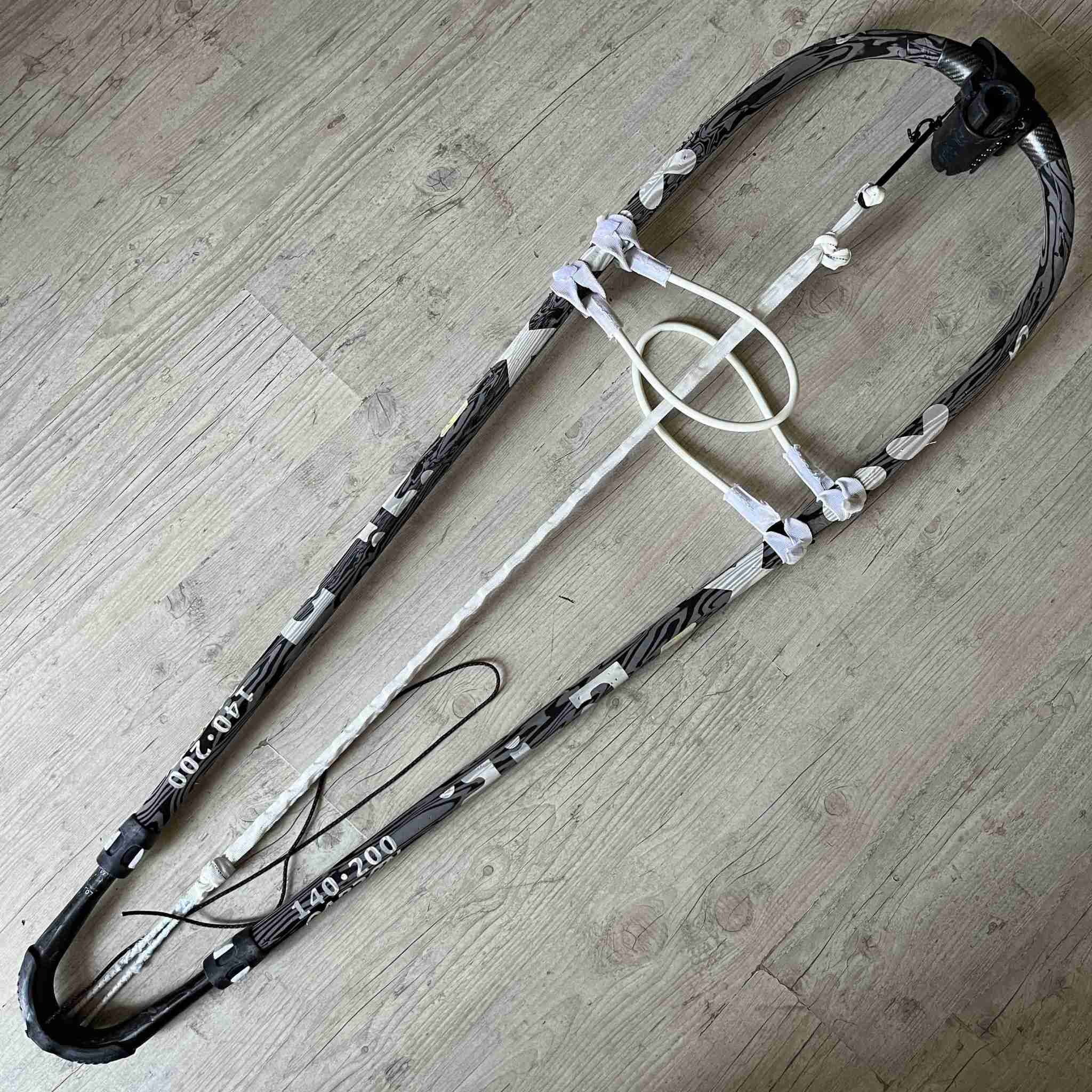 Al360 E3 Carbon 140