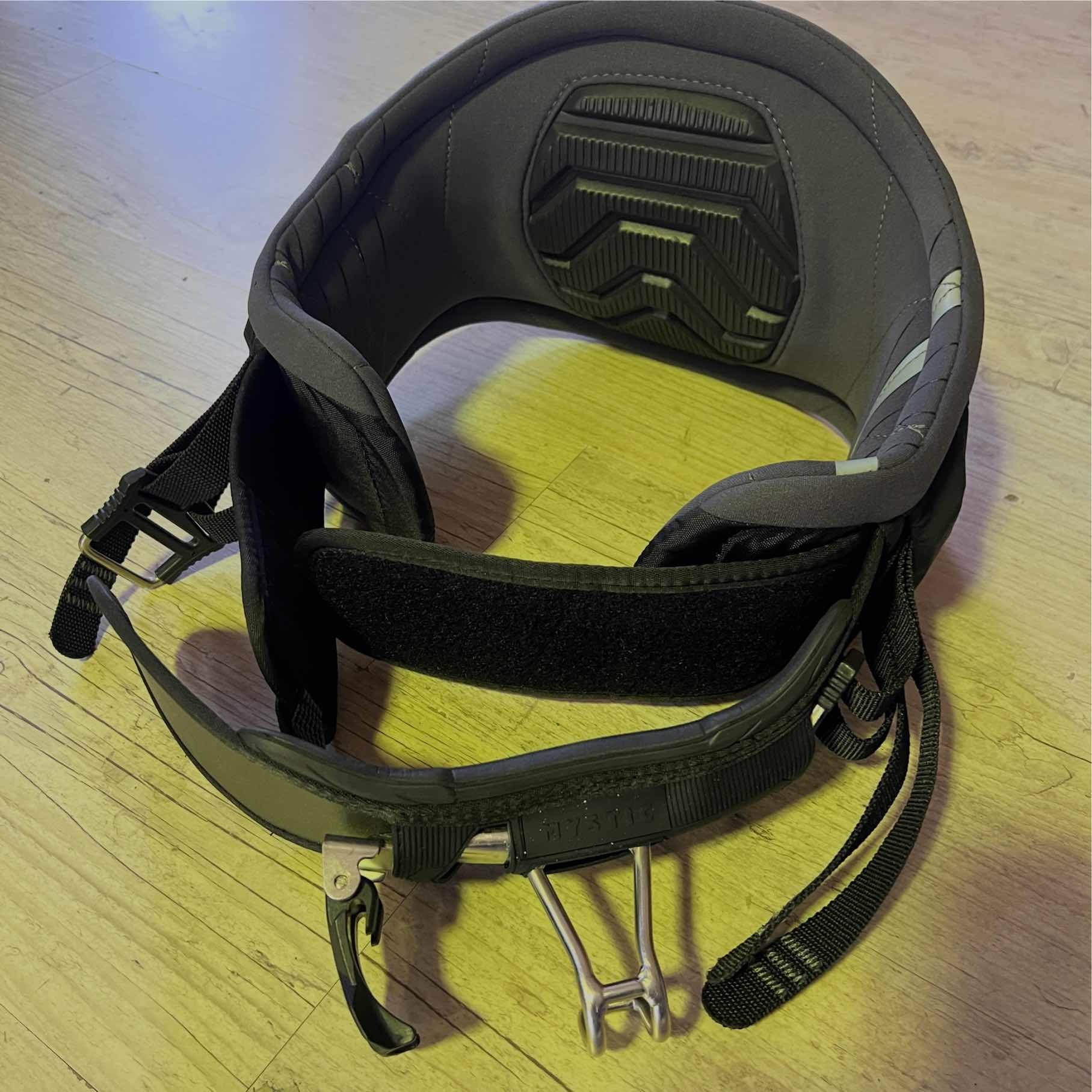 Mystic Warrior X Waist Harness Dark Grey S + Ace bar WS 24cm