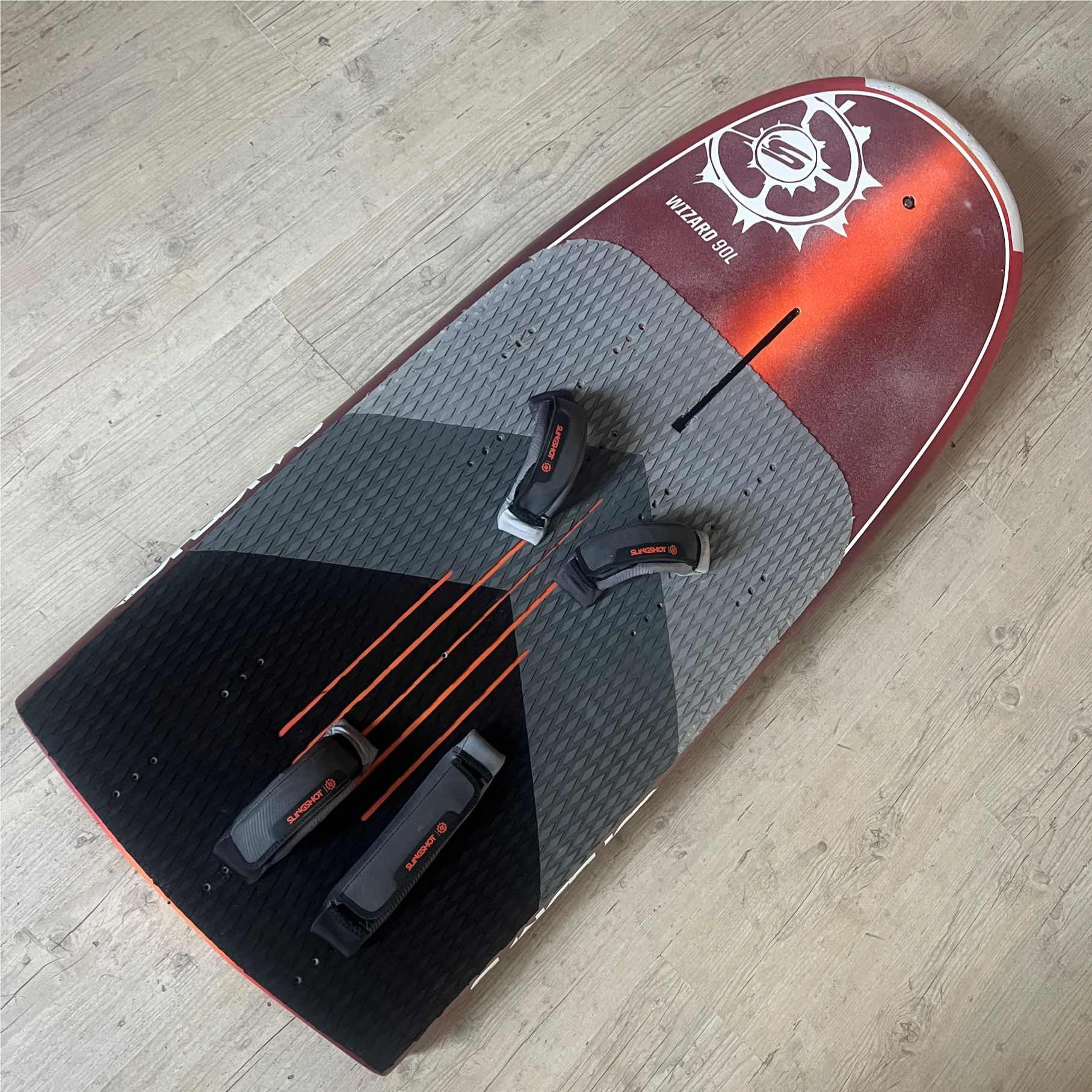 Slingshot Wizard V3 90L