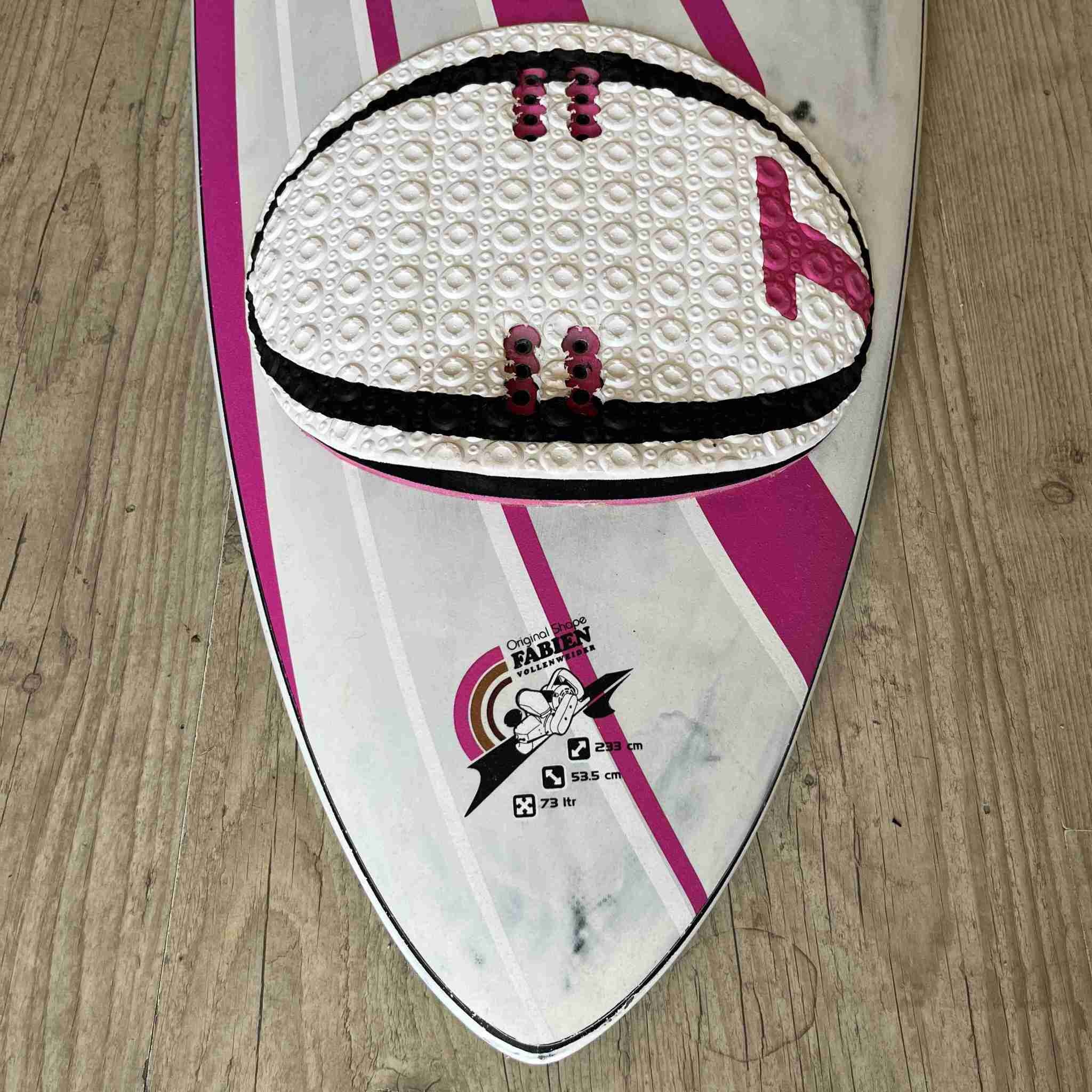 Tabou Da Curve Twinzer 73 2009