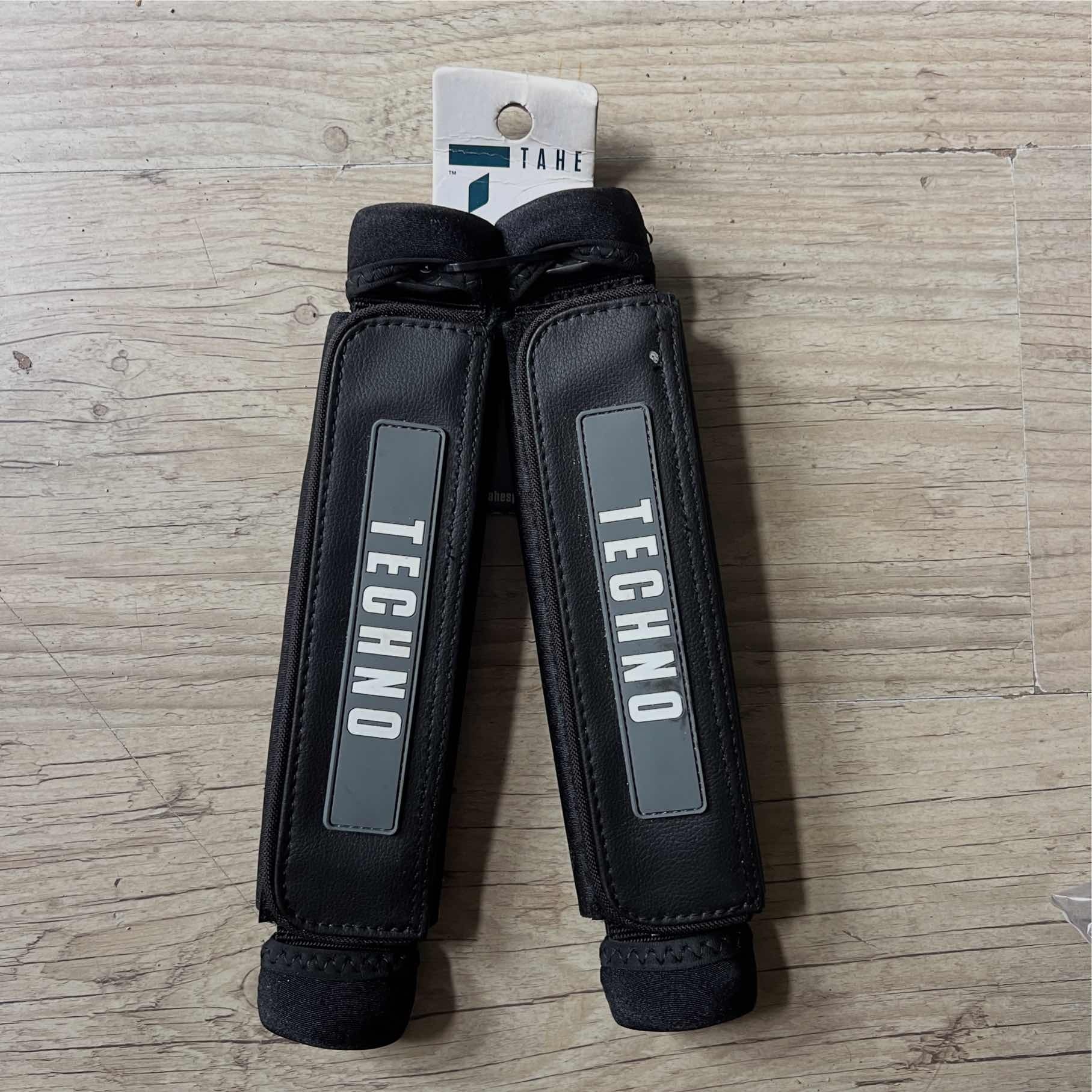Tahe Techno footstraps (set of 2)