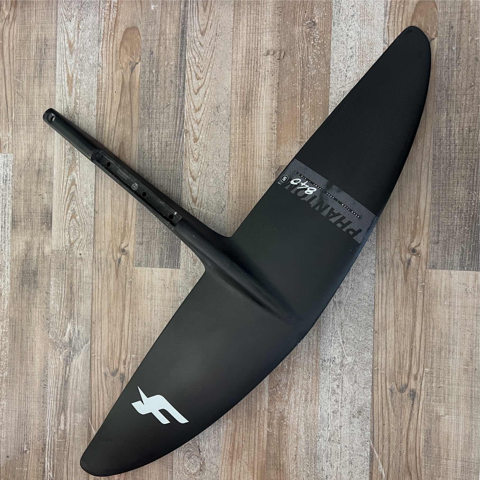 F-One PHANTOM S CARBON 840 + CARVING W  XS 161 + Carbon Mast 16mm 85
