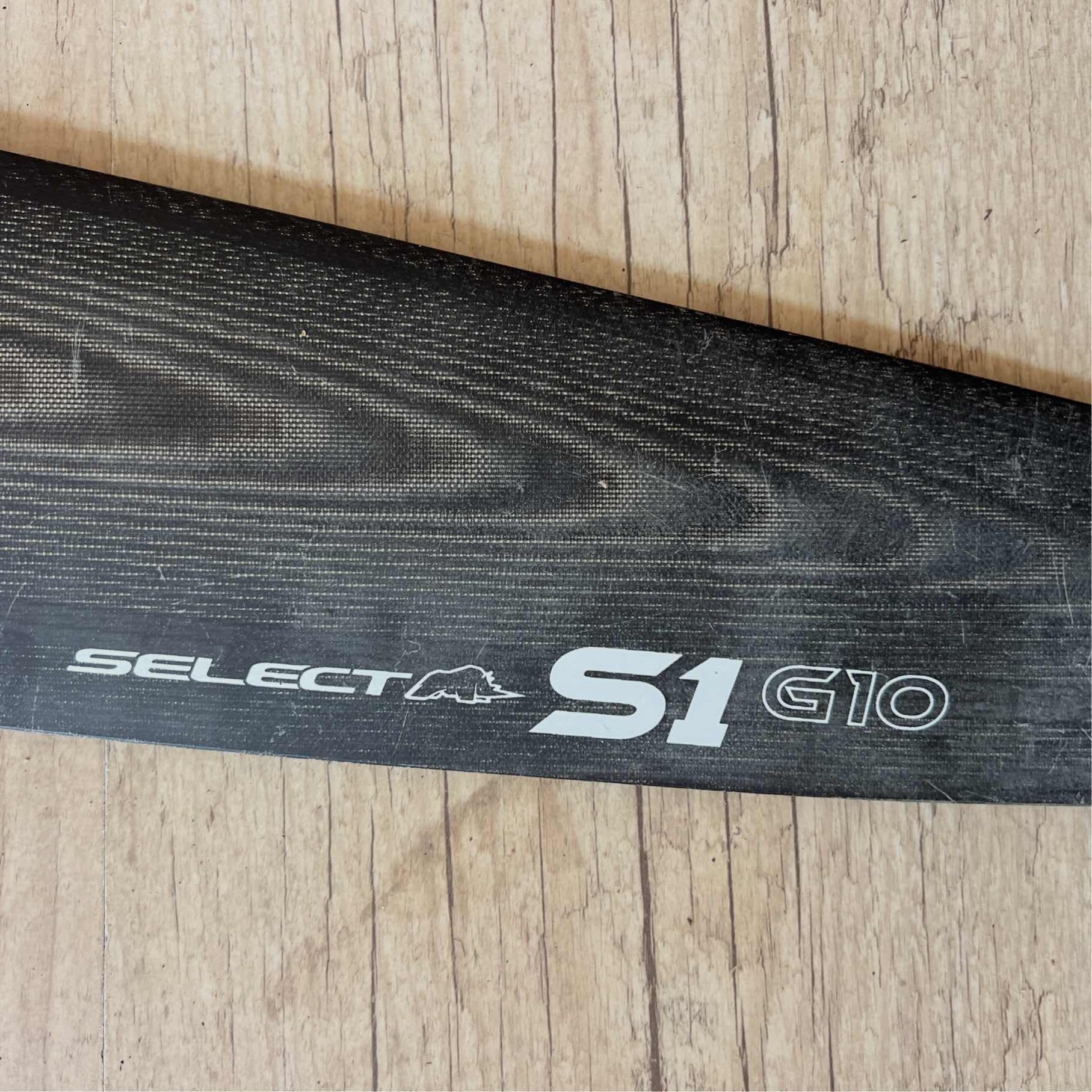 Select S1 G10  37 Tuttle